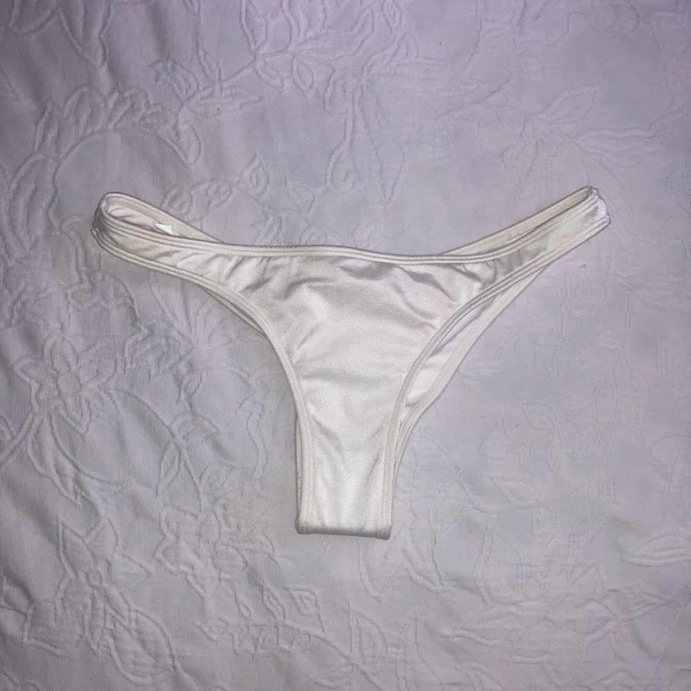 Victoria's Secret swim cheeky bikini bottom